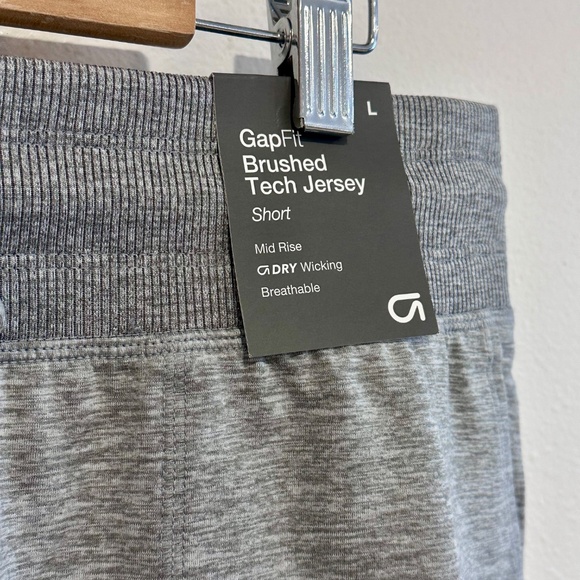 NWT GAP Gray Athletic Shorts - Picture 2 of 6